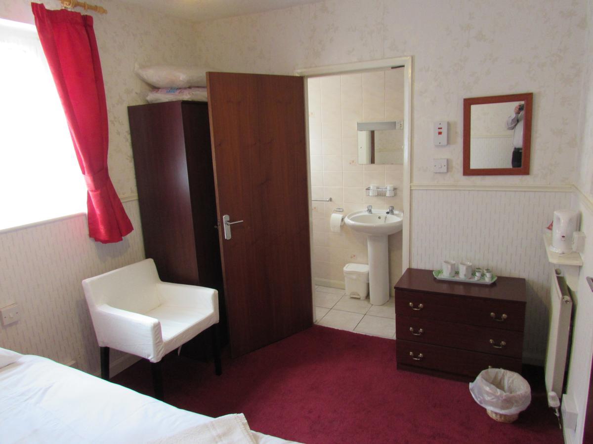 בלקפול Rhoslyn Hotel מראה חיצוני תמונה