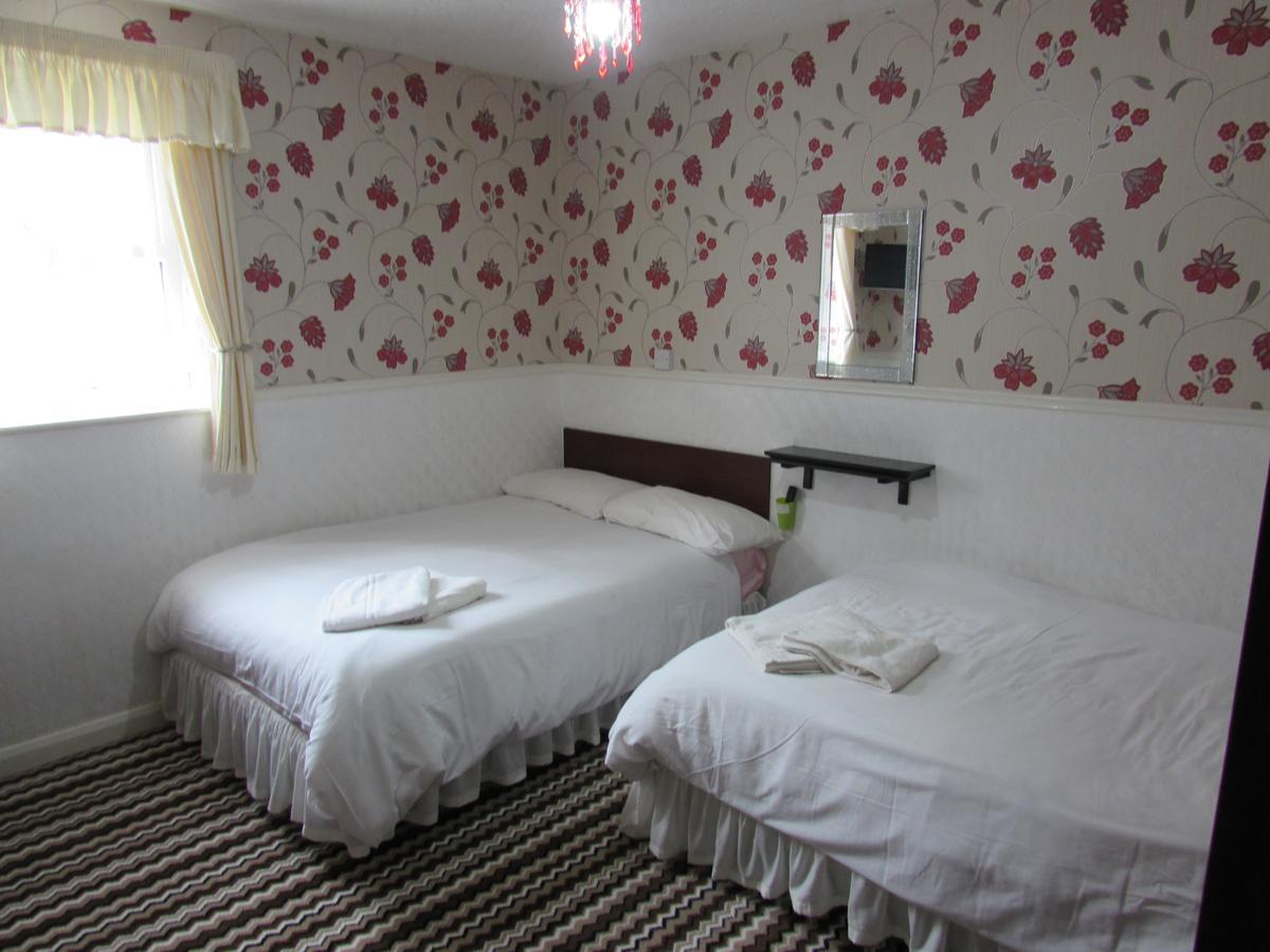 בלקפול Rhoslyn Hotel מראה חיצוני תמונה